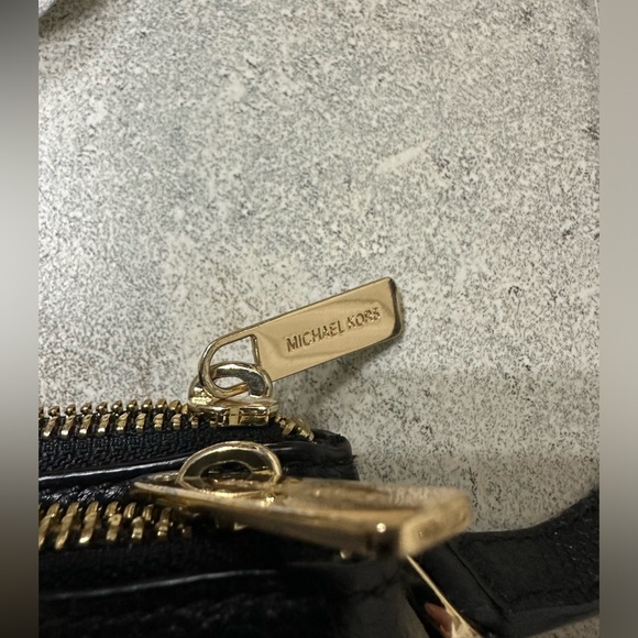 Michael Kors Black Crossbody Bag - Picture 4 of 4